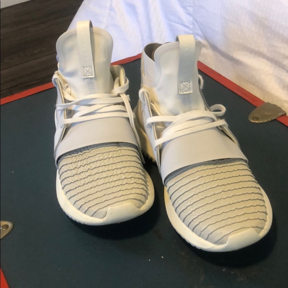 Adidas Womens Tubular Defiant